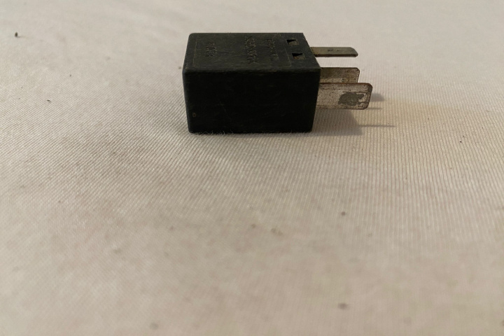 Releu A1201A402 / A1201A402E / A1201A402