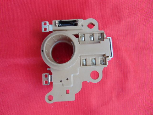 Releu alternator Dacia Sandero 1.4 MPI,L