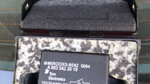 Releu baterie Mercedes C Class W204 cod A0035