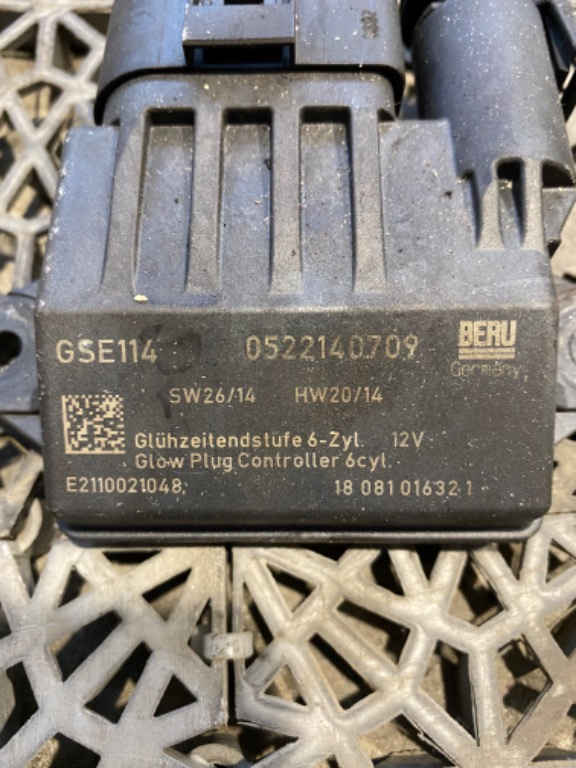Releu bujii 3.0 CDI Mercedes C Class W20