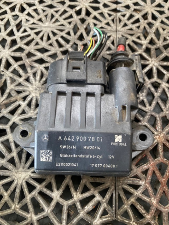 Releu bujii 3.0 CDI Mercedes ML / C / E Class an 2007 - 2010 cod A6429007801