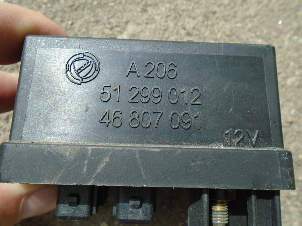 Releu bujii fiat stilo 1.9jtd cod 512990