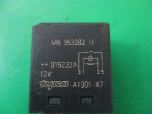 RELEU COD MB953382 TYCO-A1001-X7 MITSUBI