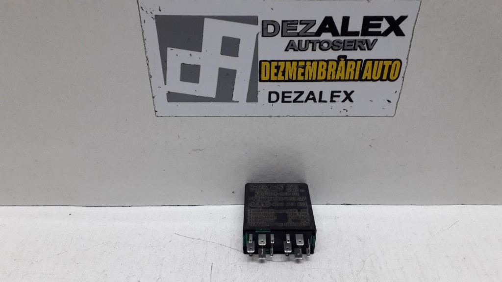 Releu control lumini Audi A4 A6 4B8919471