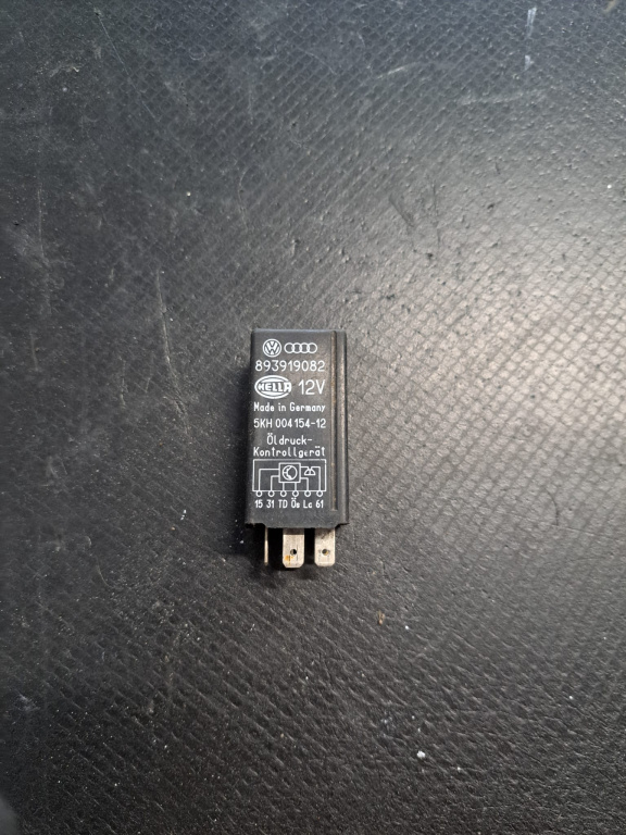 Releu control presiune ulei - COD 893919082