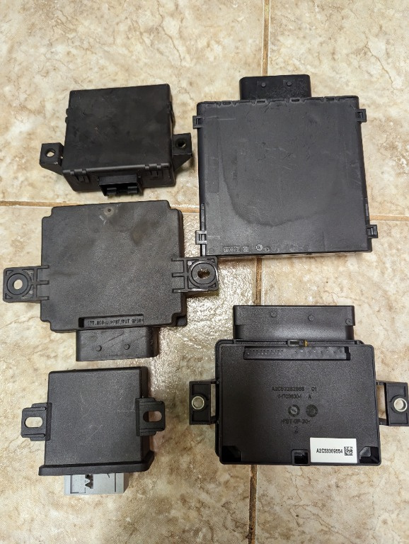 Releu lumini Audi A4 B8 8K A5 COD: 8K590