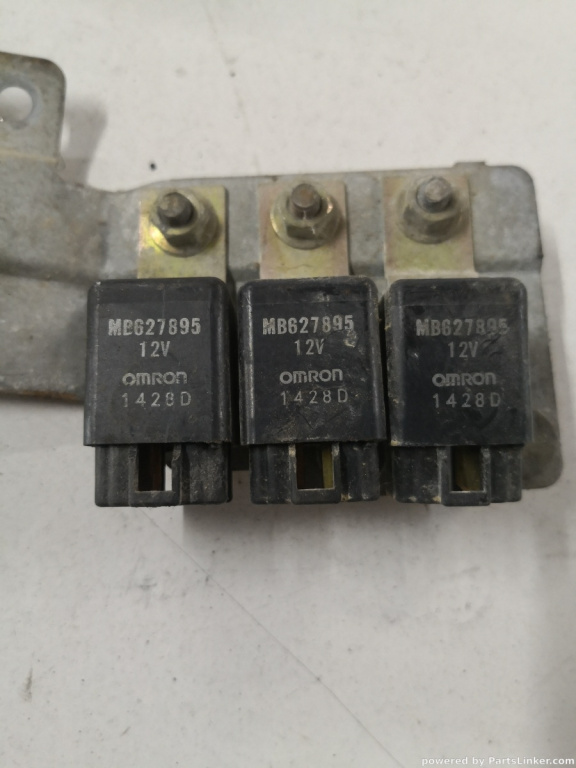 Releu MITSUBISHI PAJERO II (V3_W, V2_W, 
