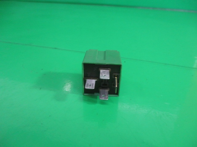 RELEU / MODUL COD 13136665 OPEL VECTRA C FAB. 2002 – 2009 ⭐⭐⭐⭐⭐