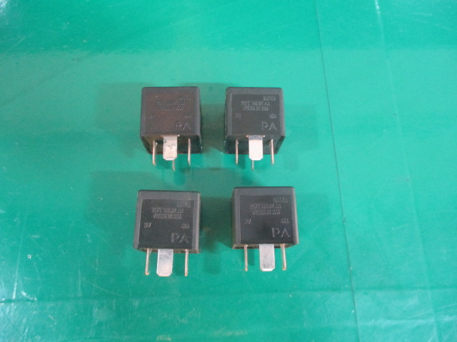 RELEU / MODUL COD 2S7T14B192AA / V23136B1X66 FORD MONDEO MK3 FAB. 2000 – 2007 ⭐⭐⭐⭐⭐