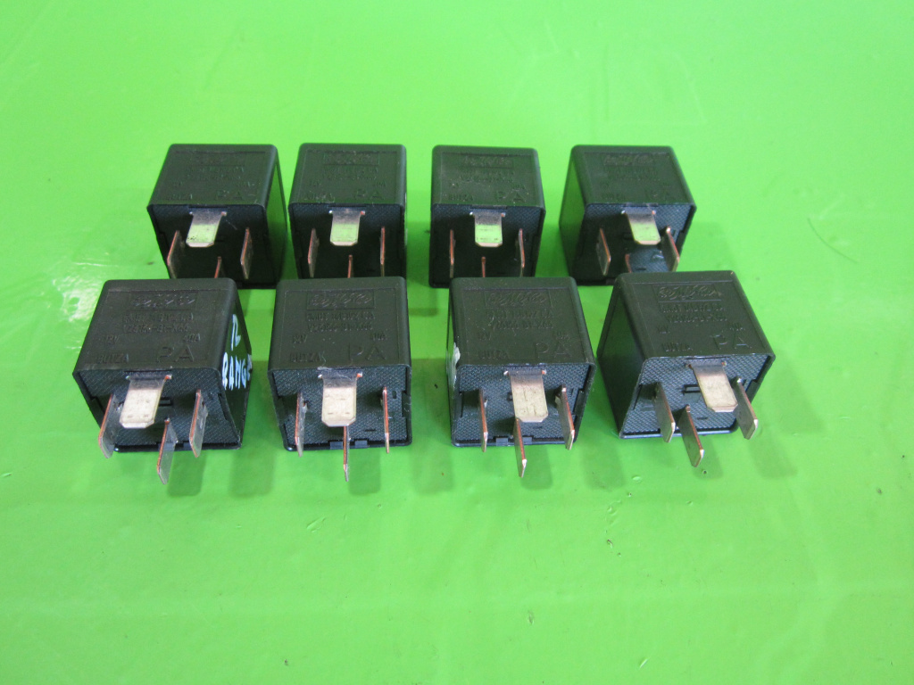 RELEU / MODUL COD 5M5T14B192CA / V23136-