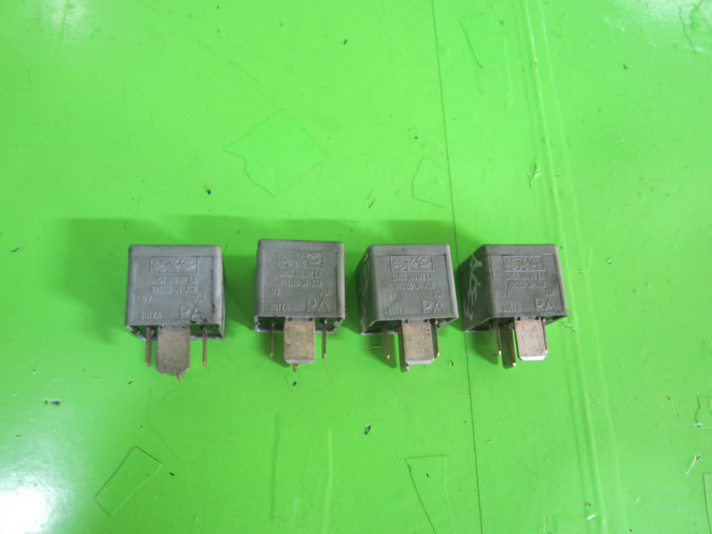RELEU / MODUL COD 5M5T14B192EA / V23136-J4-X62 LAN
