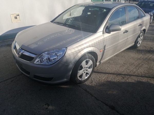 RELEU / MODUL COD 90414477 OPEL VECTRA C