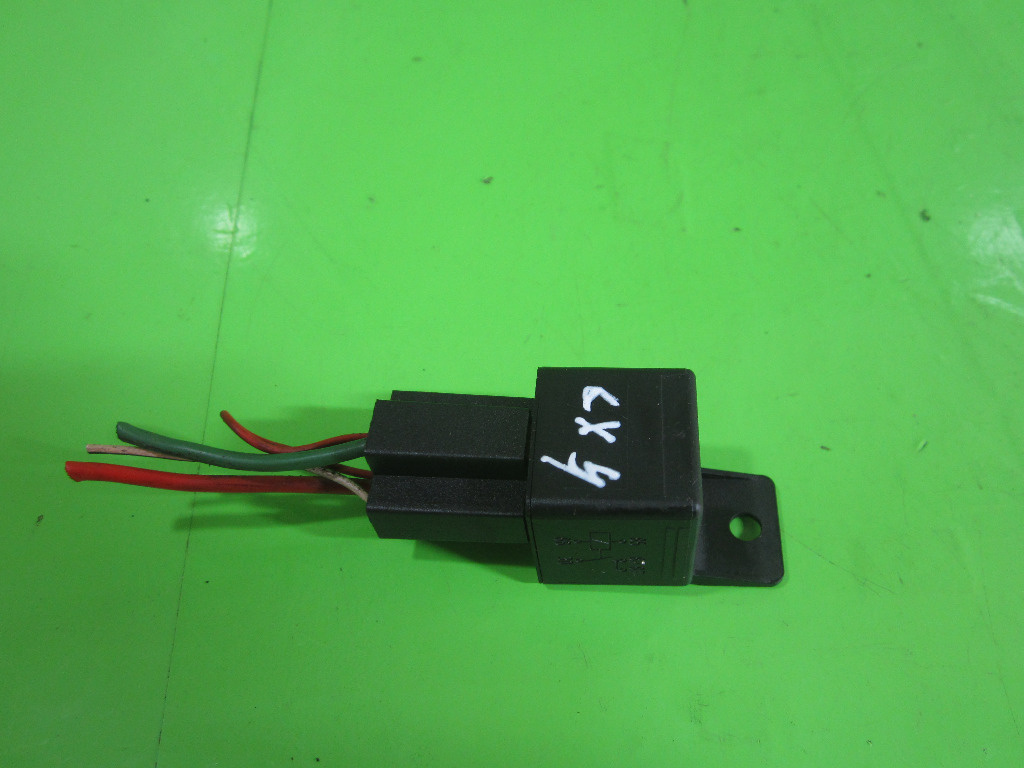 RELEU / MODUL MAZDA CX-7 4x4 FAB. 2006 -