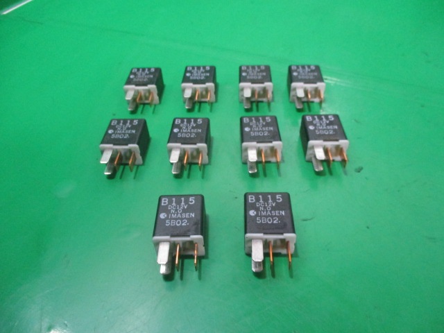 RELEU / MODUL ( NEGRU ) COD B115 MAZDA 6