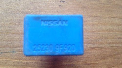 Releu NISSAN 2530 9F920 4RA 007 813-03