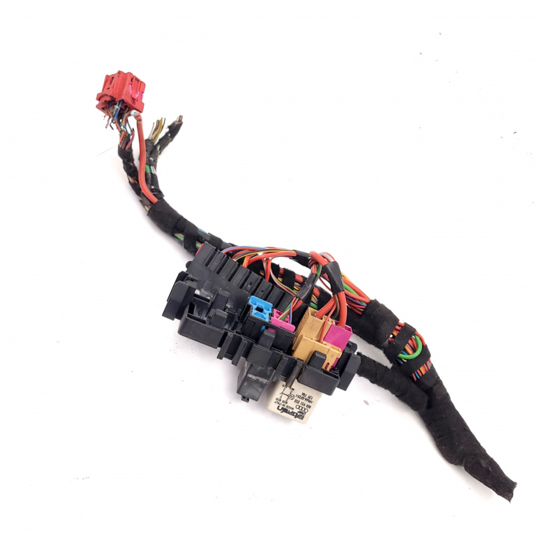 Releu Pompa Combustibil Audi A4 B6 (8E) 
