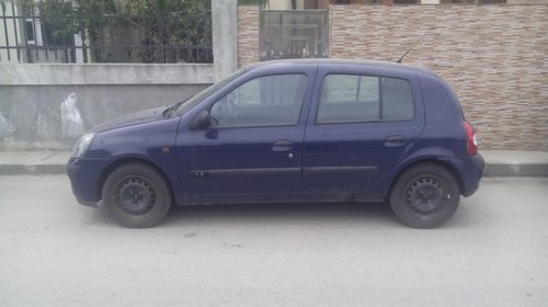 Renault Clio 2003 1.2