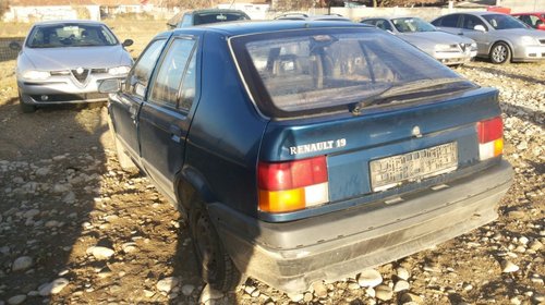 RENAULT 19 1. 4 I AN 1991