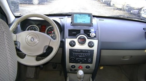 Renault cd navigatie harti