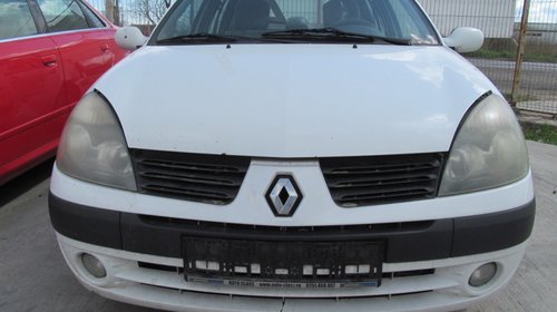 Renault Clio din 2005