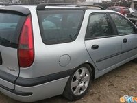 Renault Laguna 1