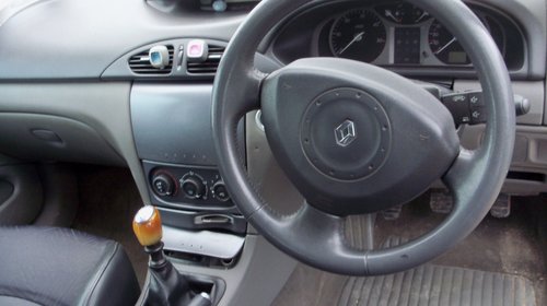 Renault Laguna 2 1.9 DCI Gri 2002 pentru dezmembrat