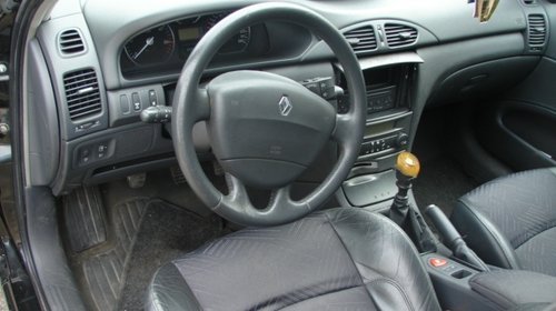 Renault Laguna II din anul 2002