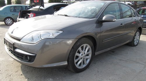 Renault Laguna III din 2008