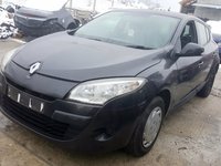 Renault Megane 3 1.5 DCI 5+1 Manual Hatchback 2011