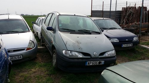 Renault megane scenic 1 motor 1,6 benzina cod