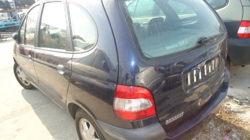 Renault Scenic din 1999-2002, 1.6 b