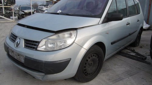 Renault Scenic din 2004