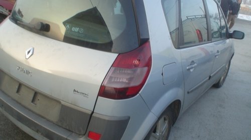 renault scenic pentru dezmembrat