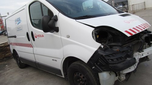 Renault Trafic II din 2011