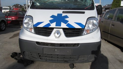 Renault Trafic II din 2013