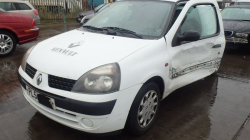 Renault CLIO 1.5 DIESEL EURO 3 din 2003