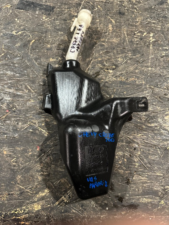 Rezervor lichid parbriz stropgel Chevrolet Cruze 2008 2009 2010 2011 2012 2013 2014 2015 2016 - imagine 1