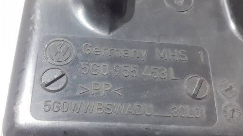 Rezervor/ vas +pompa lichid parbriz VW Golf VII 2.0 TDI 2017 5G0955453L