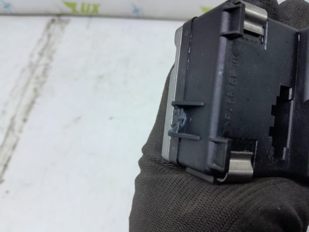 Rezistenta trepte 4f0820521a Audi A6 4F/