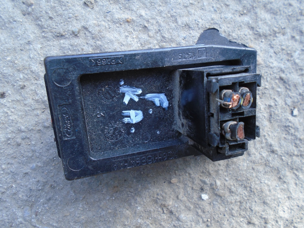 Rezistenta trepte ford ka cod xs6h18b647aa