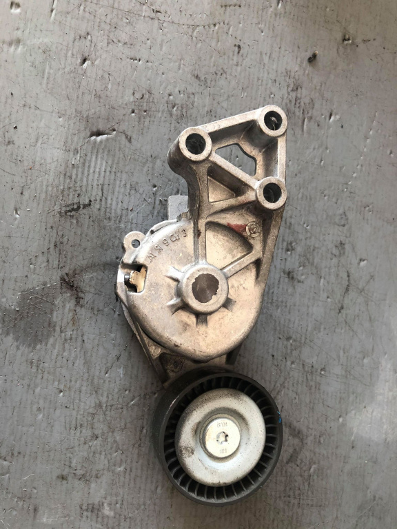 Rola intinzator 1.9 tdi audi a3 8p a4 b7