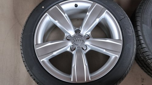 Roti Vara Noi Originale Audi A4 Allroad A6 4G 4F Pirelli 245/45 R18