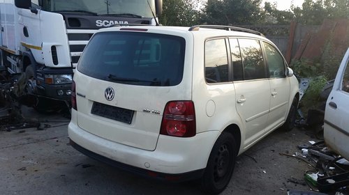 Roti - VW Touran 2.0TDI, an 2007