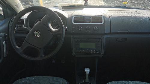 Rulment cu butuc roata fata Skoda Fabia 2 2008 hatchback 1.2 12v