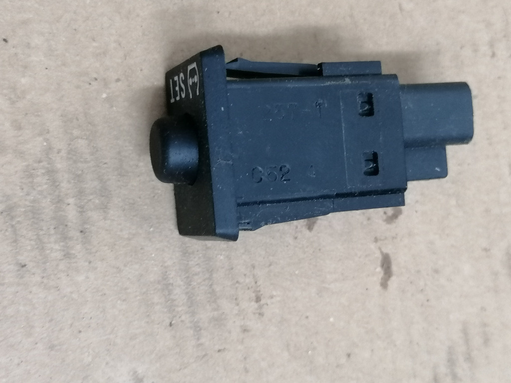 RV4172 BUTON RESETARE PRESIUNE ANVELOPE 15A257 TOY