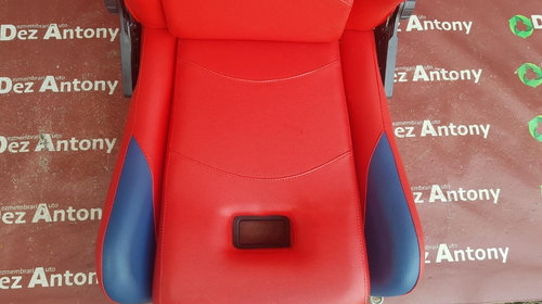Scaun auto de curse OMP personalizat stadion Steaua cod HA/719E/STE/RB