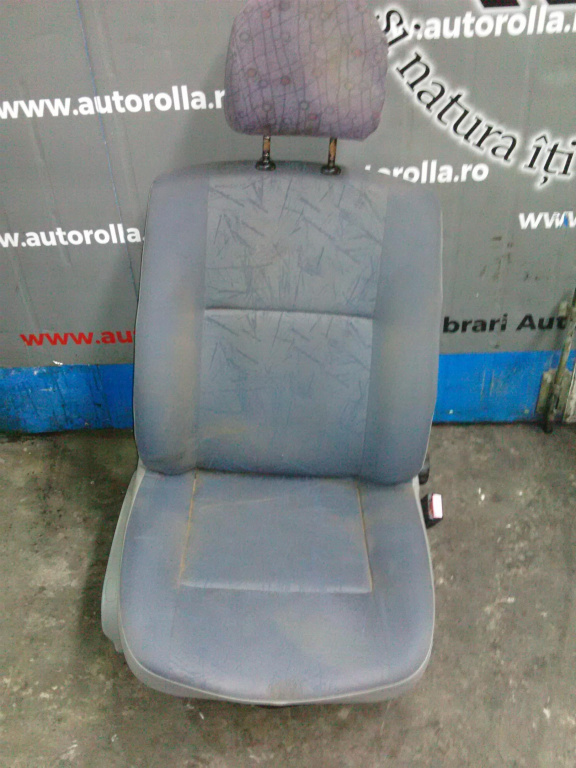Scaun dreapta Dacia Logan 1.6MPI, an 2005.