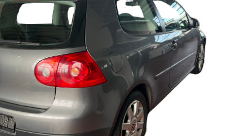 Scaun fata stanga Volkswagen VW Golf 5 [2003 - 2009] Hatchback 3-usi 1.9 TDI 6MT (105 hp)