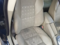 Scaun Pasager Dreapta Fata Semi Piele Fara Incalzire cu Defect Volvo S60 2000 - 2009