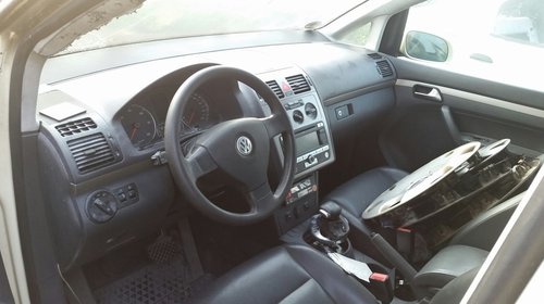 Scaun spate - VW Touran 2.0TDI, an 2007